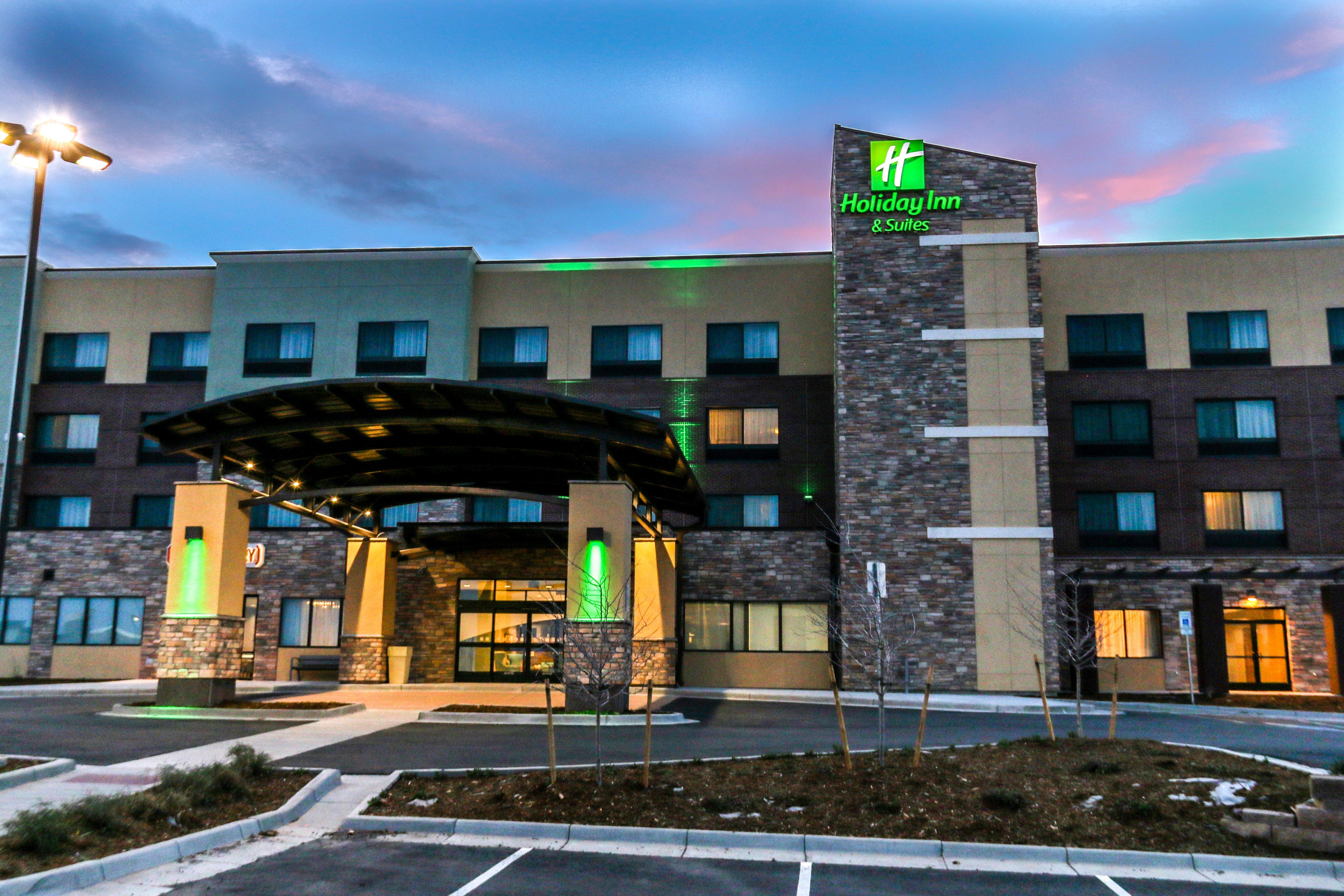 Holiday Inn & Suites Denver Tech Center-Centennial By Ihg Exterior photo
